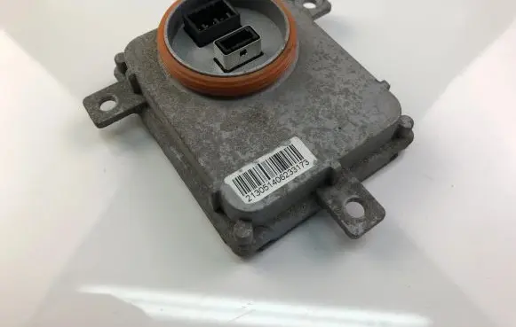 Audi Q5 SQ5 Xenon control unit/module 8K0941597B