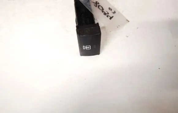 Windscreen/window heater switch