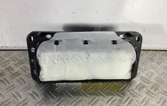 Porsche Cayenne (92A) Passenger airbag 7P5880204