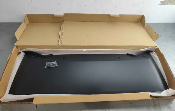 Land Rover Defender Front bumper lip LR149407 LR132669