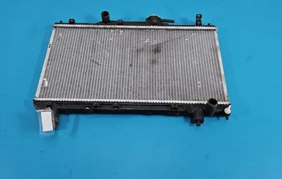Toyota Avensis T220 Coolant radiator IMPRK1535919