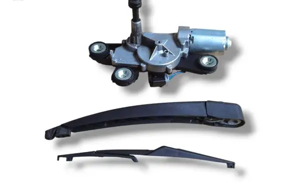 Ford Fiesta Rear window wiper motor 0390201252 8A61-A17K441-AE