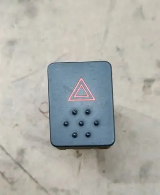 Nissan Tiida C11 Hazard light switch 06019