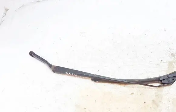 Nissan Almera Tino Front wiper blade arm