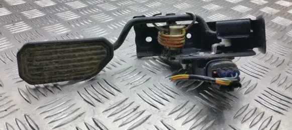 Toyota Corolla Verso AR10 Accelerator throttle pedal
