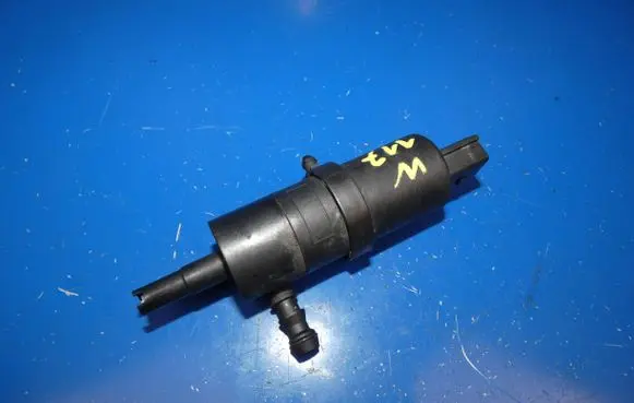 Mercedes-Benz CLA C117 X117 W117 Windscreen/windshield washer pump