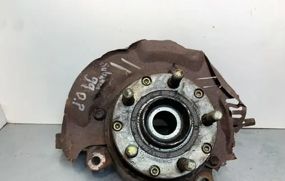 Subaru Forester SF Front wheel hub
