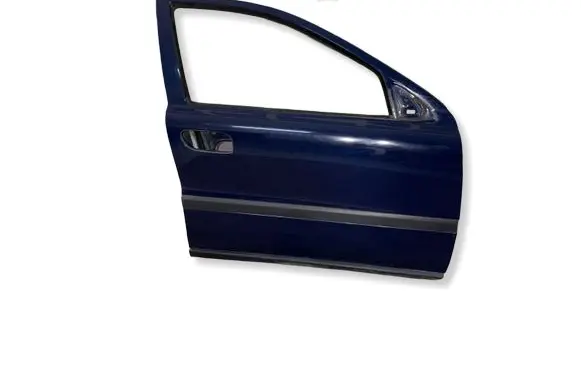 Volvo V70 Front door 30796487