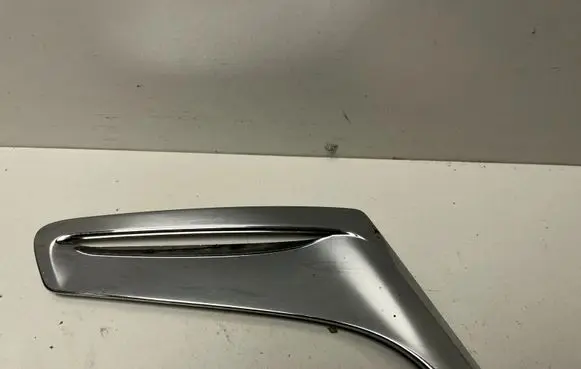 BMW 7 G11 G12 Fender trim (molding) 7347378