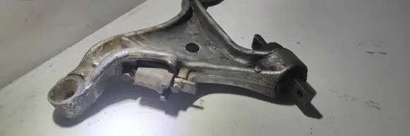 Volvo V70 Front lower control arm/wishbone