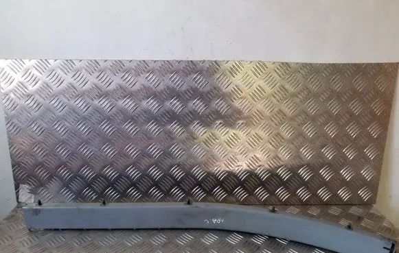 Chrysler Voyager Sliding door bottom rail 