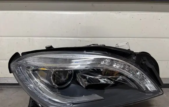 Mercedes-Benz ML W166 Headlight/headlamp A1668204061