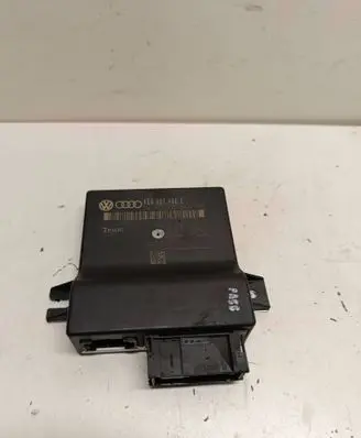 Audi A8 S8 D3 4E Gateway control module 4E0907468E 4E0910468B