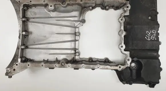 Mercedes-Benz GL X164 Oil sump R6420141502