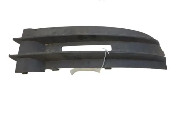 Volkswagen Caddy Front bumper lower grill 2K0853684
