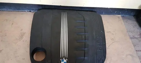 BMW 5 F10 F11 Engine cover (trim) 7800575
