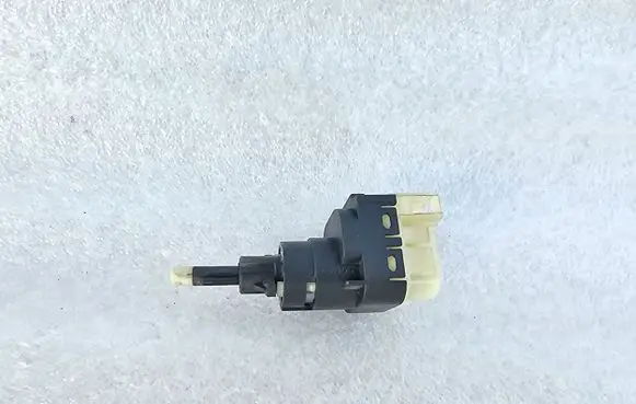 Audi A6 S6 C6 4F Brake pedal sensor switch 1K2945511