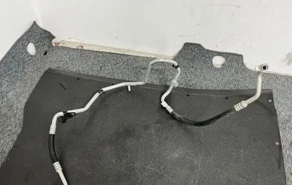 Peugeot Expert Air conditioning (A/C) pipe/hose 