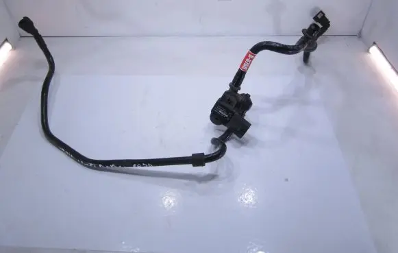 Volkswagen Jetta VI Air pressure sensor 1K0611933