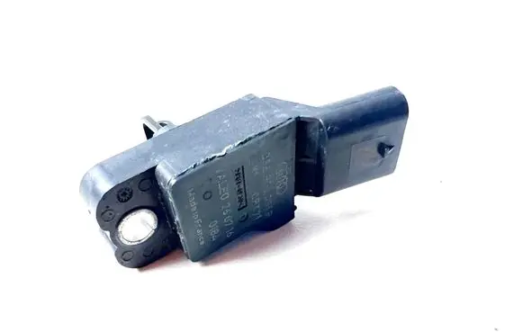 Audi A3 S3 8V Air pressure sensor 038906051R