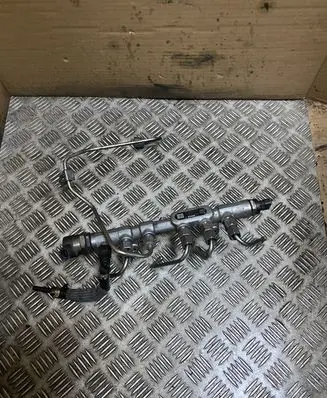 Jaguar XF Fuel main line pipe G4D39D280AA