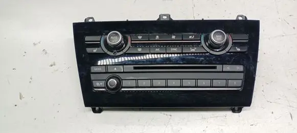 BMW X4 F26 Climate control unit 6825513