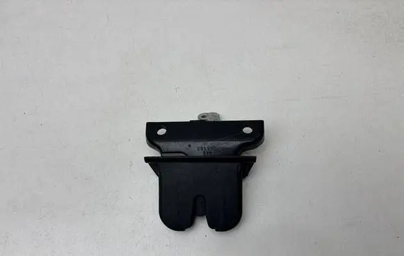 Tailgate/trunk/boot lock/catch/latch