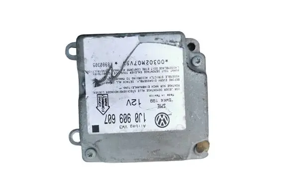Volkswagen PASSAT B5 Airbag control unit/module 1J0909607 5WK4199