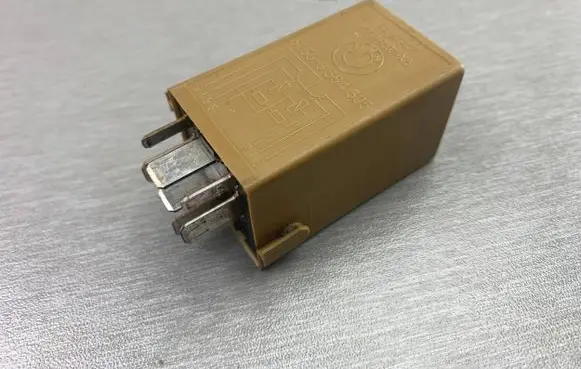 BMW 5 E60 E61 Other relay 8384505 61368384505 61368364501