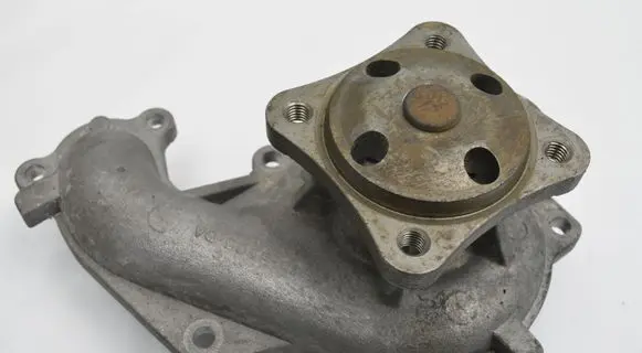 Ford S-MAX Water pump XS4U8505DA