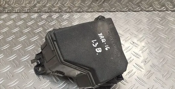 Toyota Yaris Fuse box set