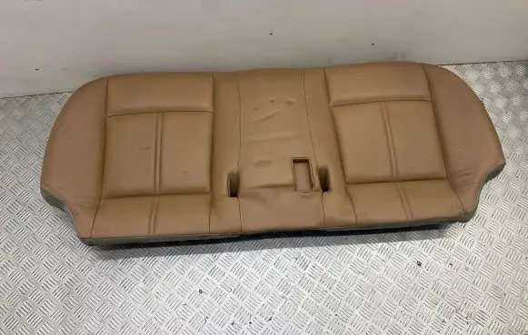 Rear seat