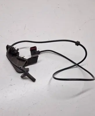 Mercedes-Benz C W204 ABS rear brake sensor A2045400317