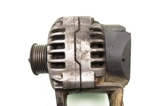 Ford Fiesta Generator/alternator 96FB10300DD 0123310023