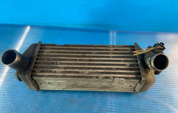 Hyundai i20 (PB PBT) Intercooler radiator 282712A700