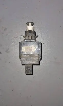 Volvo V70 Brake pedal sensor switch 8622064 03W323