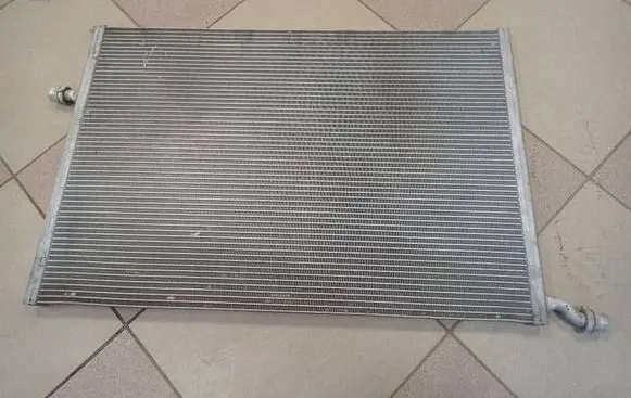 Mercedes-Benz C W205 A/C cooling radiator (condenser) A0995002003 0995002003 CC585003