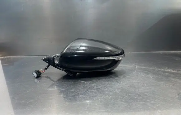 KIA Ceed Front door electric wing mirror 20435145