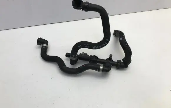 Opel Mokka B Engine coolant pipe/hose 9834745480