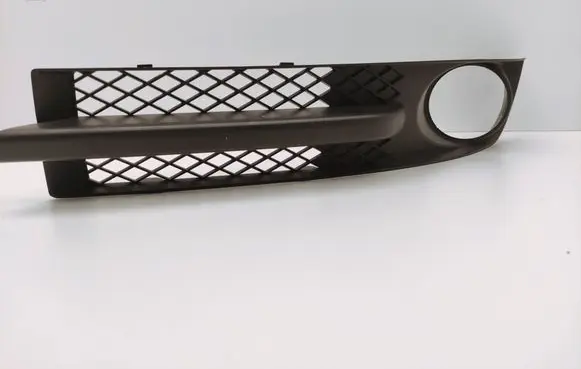 Volkswagen Sharan Front bumper lower grill 7M3853683A YM2117B969DAW