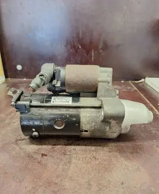 Honda FR-V Starter motor M002T85672