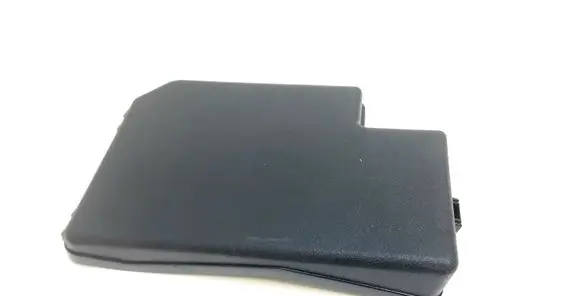 Toyota RAV 4 (XA30) Fuse box cover 8266242280