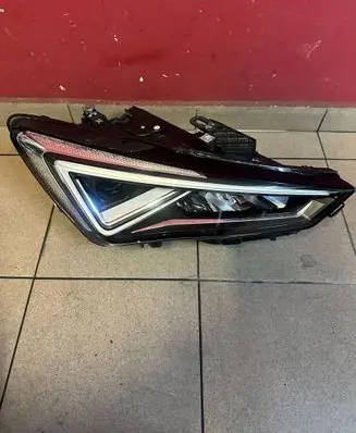 Cupra Formentor Headlight/headlamp 5FG941008E L316841 011D02A00