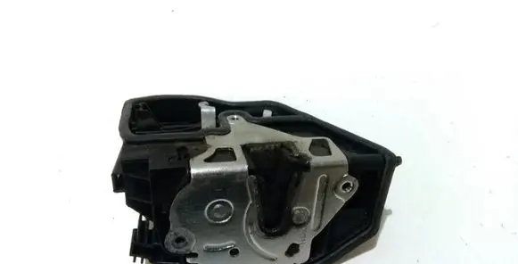 BMW 1 E81 E87 Rear door lock 7202148