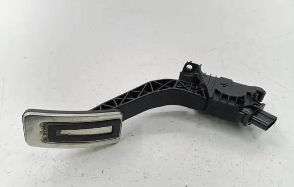 Audi A3 8Y Accelerator throttle pedal 5Q2723503F 6PV01062185