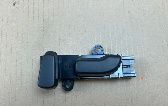 Subaru Forester SJ Seat control switch