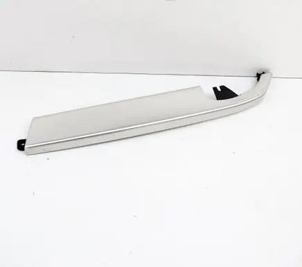 Dashboard glove box trim