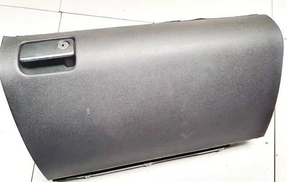 Mercedes-Benz GL X164 Glove box 16876938