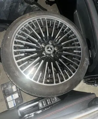 Mercedes-Benz EQB R20 alloy rim 