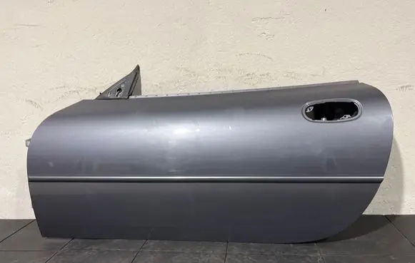 Jaguar XK8 - XKR Door (2 Door Coupe) 